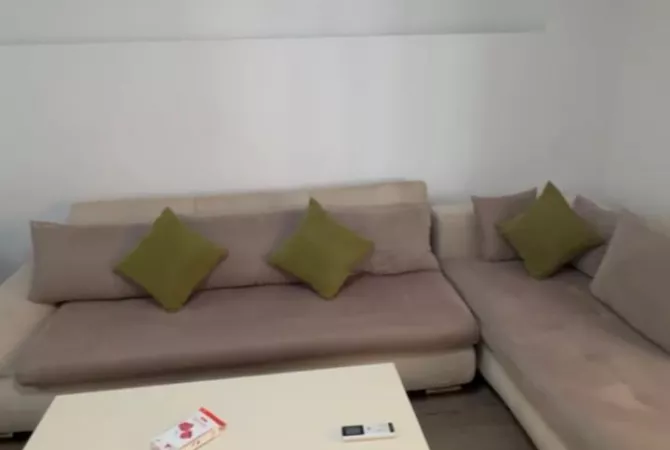 Shtepi me qera 1+1 ne Tirane - 550 Euro