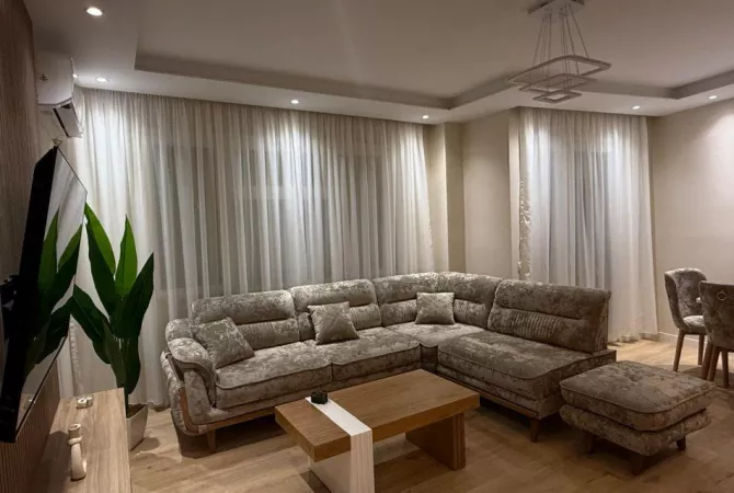 Shtepi me qera 2+1 ne Tirane - 800 Euro