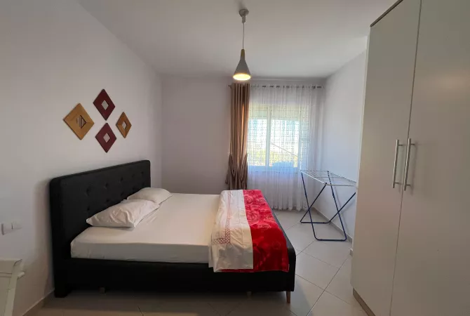 Shtepi me qera Apartament ne Tirane, 1+1, Mobilimi E mobiluar, Pagesa 50,000  Leke.