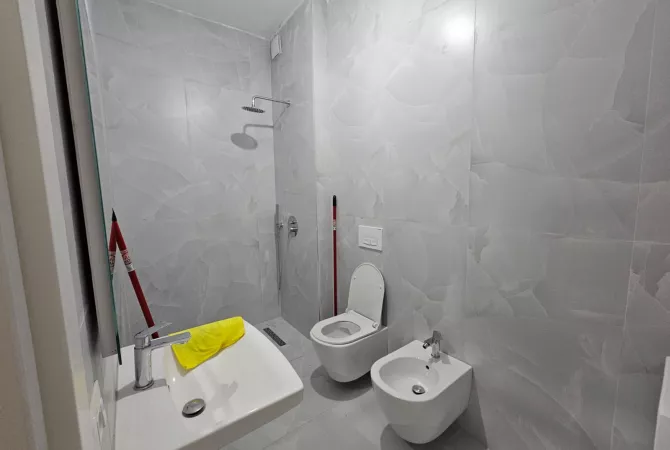 Shtepi me qera 1+1 ne Tirane - 450 Euro