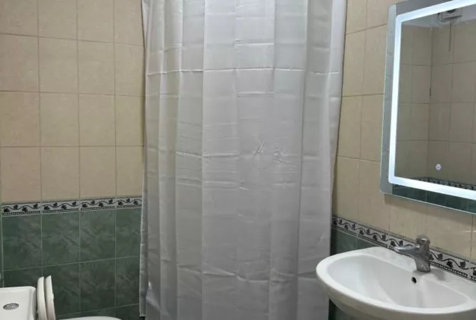 Shtepi me qera Apartament ne Tirane, 1+1, Mobilimi E mobiluar, Pagesa 50,000  Leke.