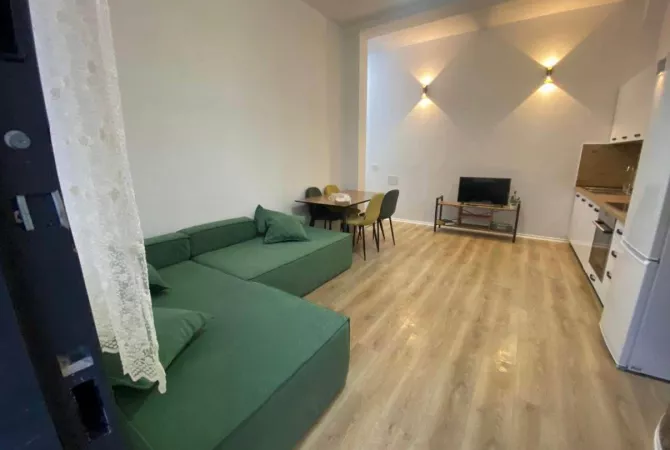 Casa in affitto 2+1 a Tirana - 40,000 Leke