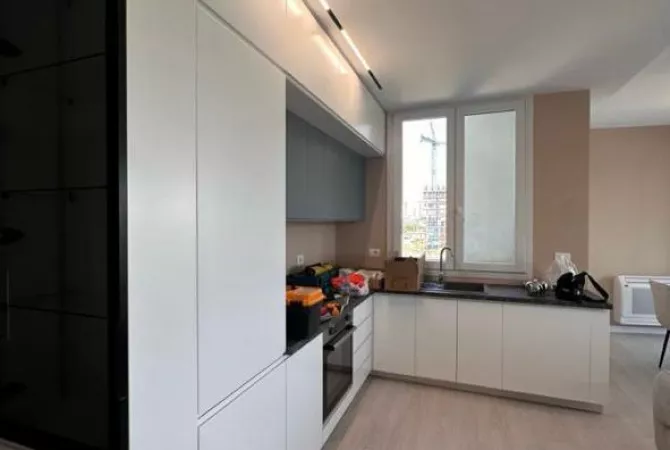 Shtepi me qera Apartament ne Tirane, 2+1, Mobilimi E mobiluar, Pagesa 60,000  Leke.