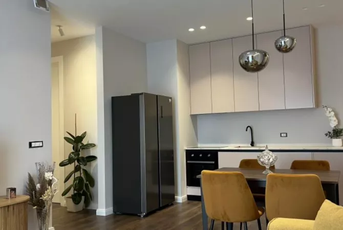 Casa in affitto 2+1 a Tirana - 1,100 Euro
