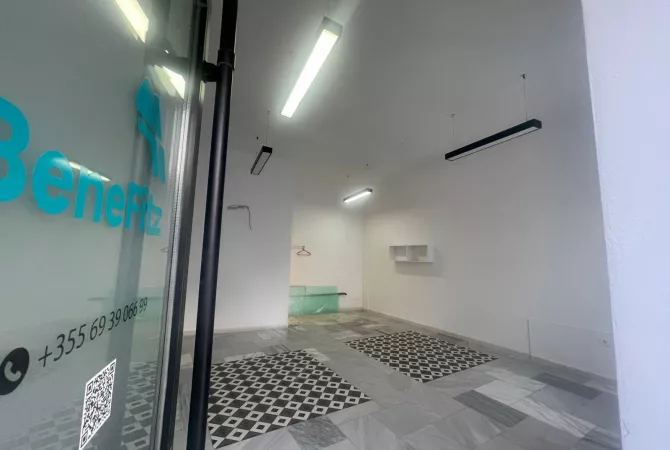 Ambient biznesi me qera 1+1 ne Tirane - 400 Euro