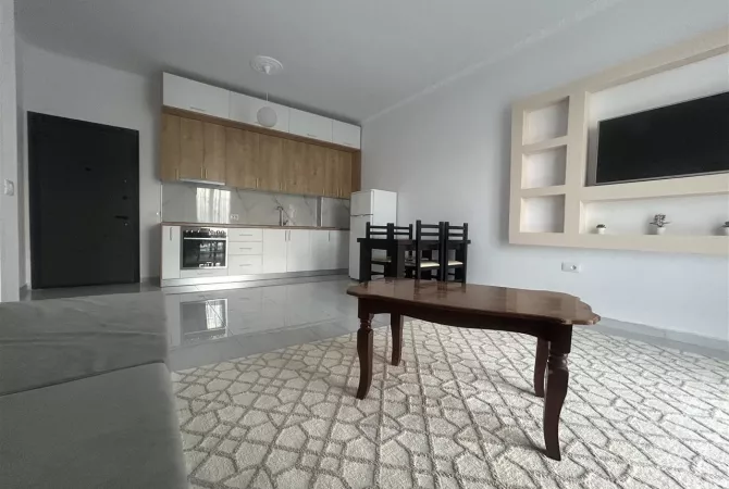 Casa in affitto 1+1 a Tirana - 30,000 Leke