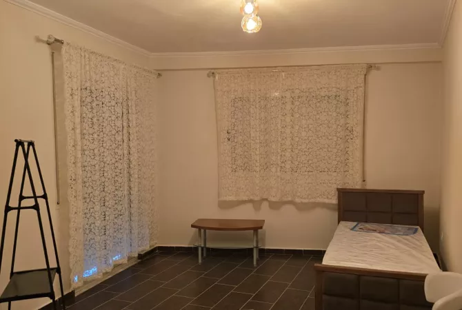 Casa in affitto 2+1 a Tirana - 50,000 Leke