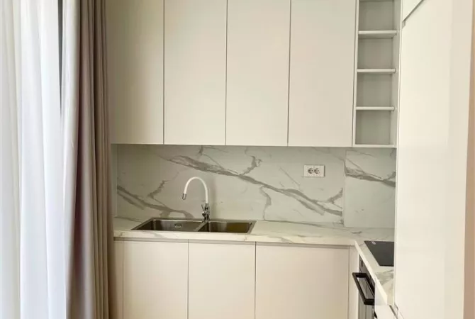Casa in affitto 1+1 a Tirana - 1,400 Euro
