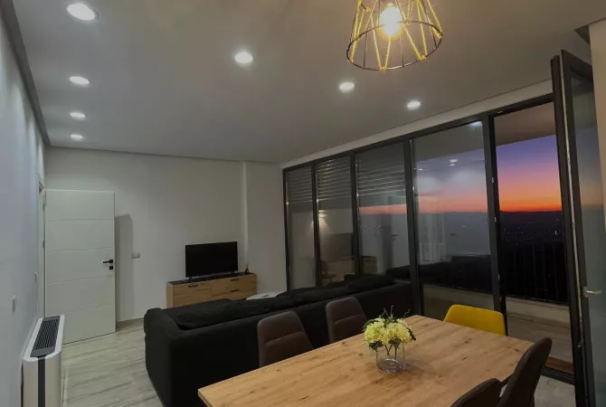 Shtepi me qera 2+1 ne Tirane - 500 Euro