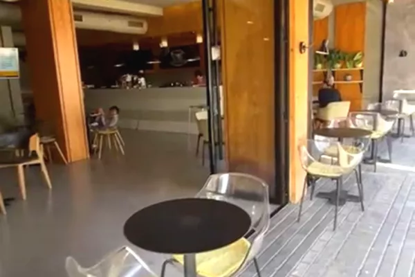 Ambiente Commerciale in Vendita 2+1 a Tirana - 380,000 Euro