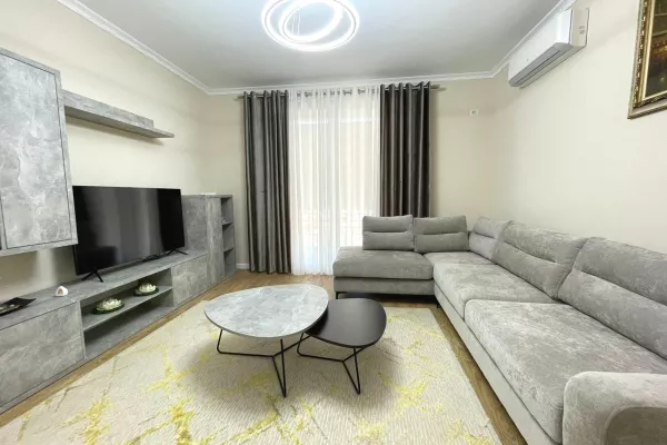 Casa in affitto 2+1 a Tirana - 800 Euro