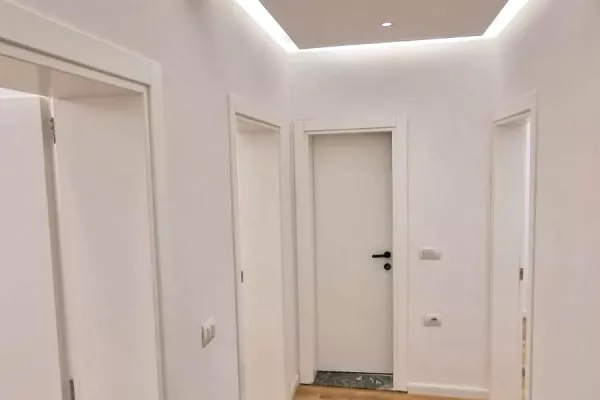 Jepet ambient me qera ne Qender