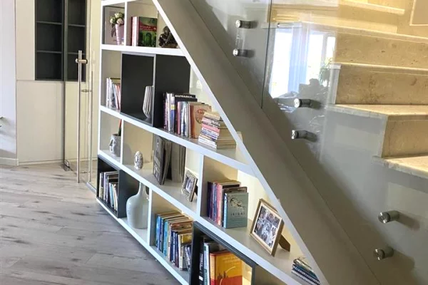 Shtepi ne shitje Apartament ne Tirane, 3+1, Mobilimi E mobiluar, Pagesa 370,000  Euro.