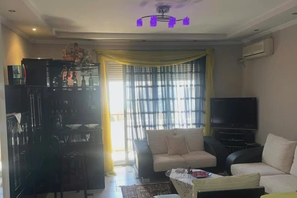 Shtepi me qera 3+1 ne Tirane - 550 Euro