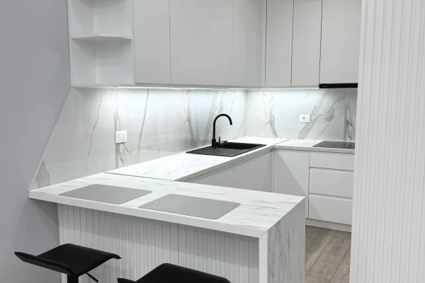 Shtepi ne shitje Apartament ne Vlore, 2+1, Mobilimi E mobiluar, Pagesa 230,000  Euro.