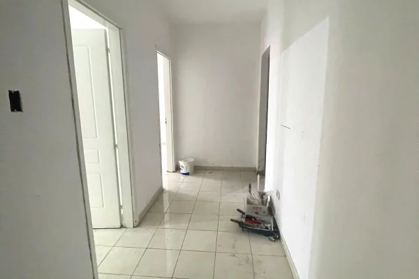 Shtepi ne shitje 2+1 ne Tirane - 90,000 Euro