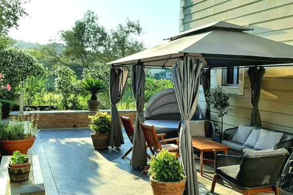 Shtepi me qera 3+1 ne Tirane - 900 Euro