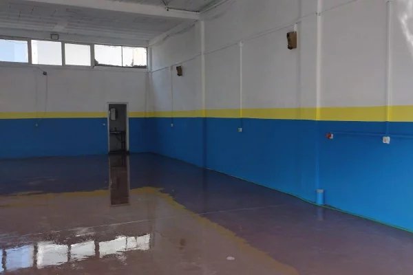 Business Property for Rent 6+1 in Tirana - 1,000 Euro