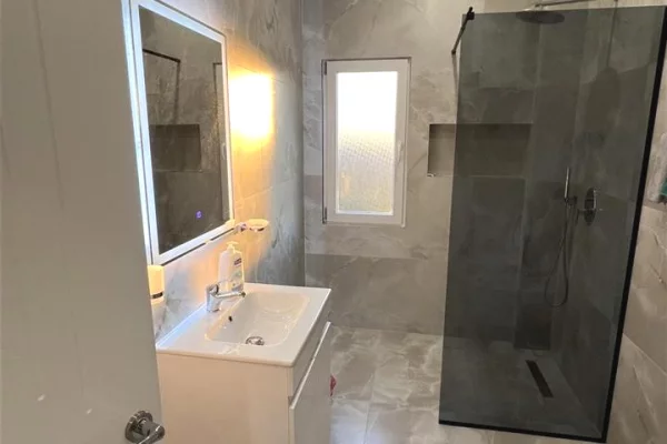 Shtepi me qera 1+1 ne Tirane - 600 Euro