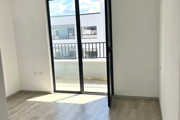 Shtepi me qera Apartament ne Tirane, 1+1, Mobilimi E mobiluar, Pagesa 30,000  Leke.