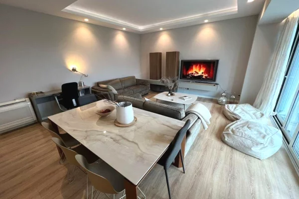 Shtepi me qera 2+1 ne Tirane - 2,500 Euro