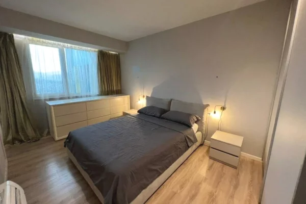 Shtepi me qera Apartament ne Tirane, 2+1, Mobilimi E mobiluar, Pagesa 2,500  Euro.
