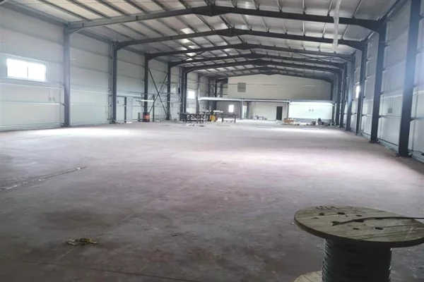 Business Property for Rent 4+1 in Tirana - 2,800 Euro