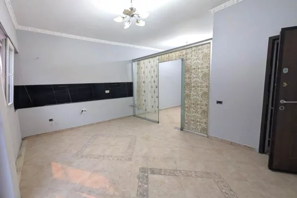 Shtepi me qera 1+1 ne Tirane - 25,000 Leke