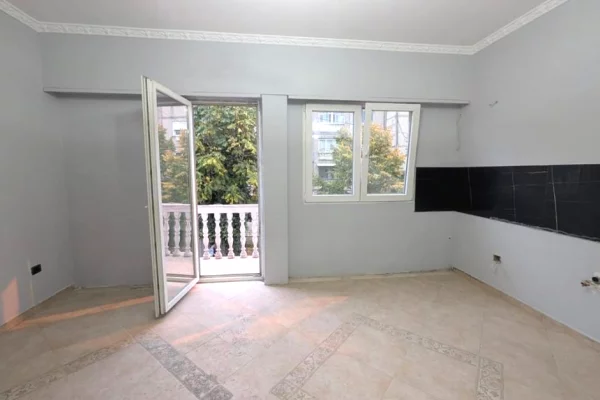 Shtepi me qera 1+1 ne Tirane - 25,000 Leke