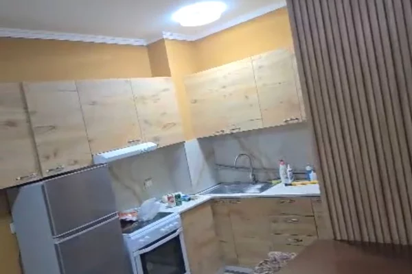 Shtepi me qera 2+1 ne Tirane - 70,000 Leke