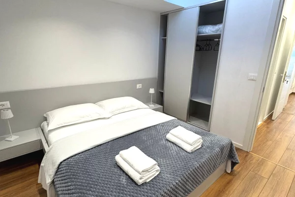 Shtepi me qera 1+1 ne Tirane - 600 Euro