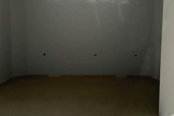 Business Property for Rent 1+1 in Tirana - 300 Euro