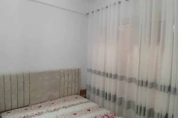 Casa in affitto 1+1 a Tirana - 45,000 Leke