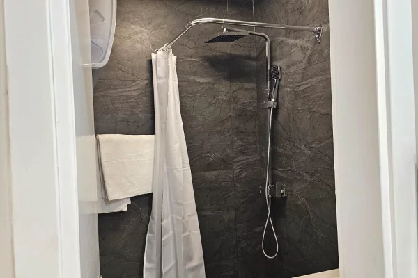 House for Rent Garsoniere in Tirana - 400 Euro