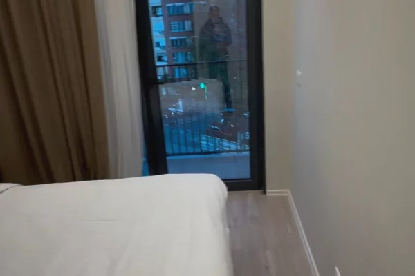 Shtepi me qera Apartament ne Tirane, 1+1, Mobilimi E mobiluar, Pagesa 1,500  Euro.