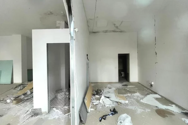 Business Property for Rent 1+1 in Tirana - 3,500 Euro