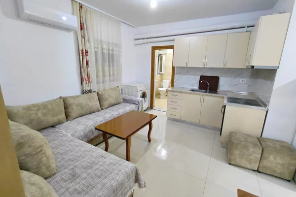 Casa in affitto 1+1 a Tirana - 37,000 Leke