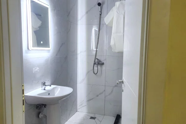 House for Rent 1+1 in Tirana - 400 Euro