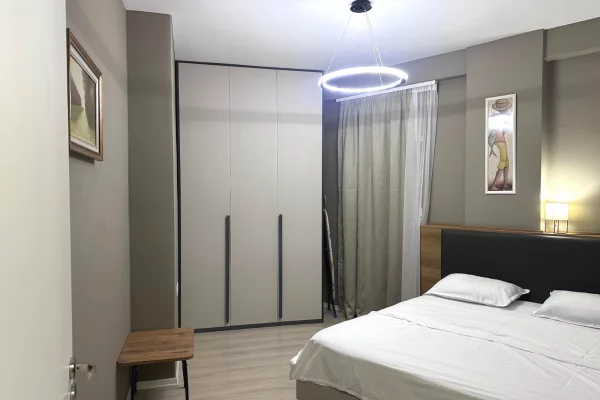 Shtepi me qera Apartament ne Tirane, 1+1, Mobilimi E mobiluar, Pagesa 69,000  Leke.