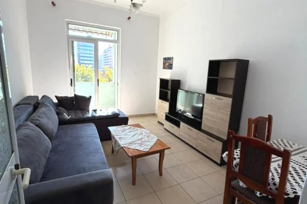 House for Rent 1+1 in Tirana - 40,000 Leke