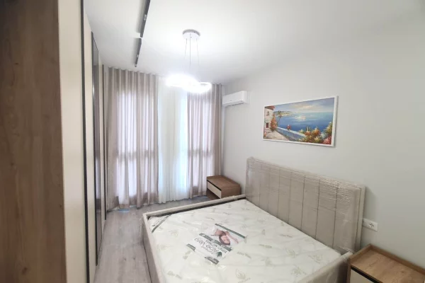 Shtepi me qera 2+1 ne Tirane - 550 Euro
