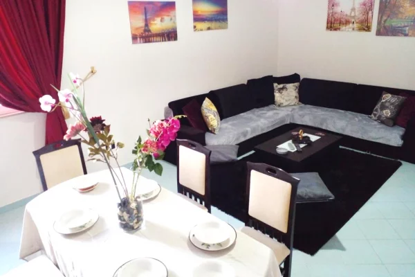 Shtepi me qera 3+1 ne Tirane - 800 Euro