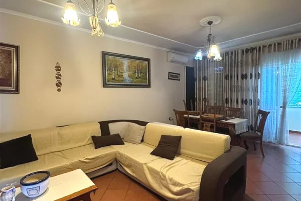 Casa in vendita 2+1 a Tirana - 235,000 Euro