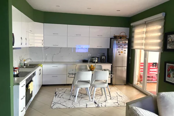 Shtepi ne shitje 2+1 ne Tirane - 157,000 Euro