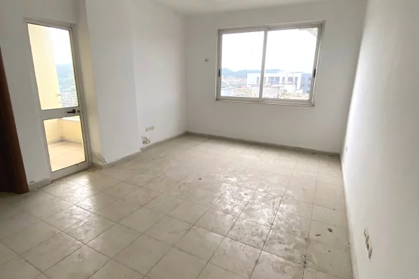 Shtepi ne shitje 2+1 ne Tirane - 165,000 Euro
