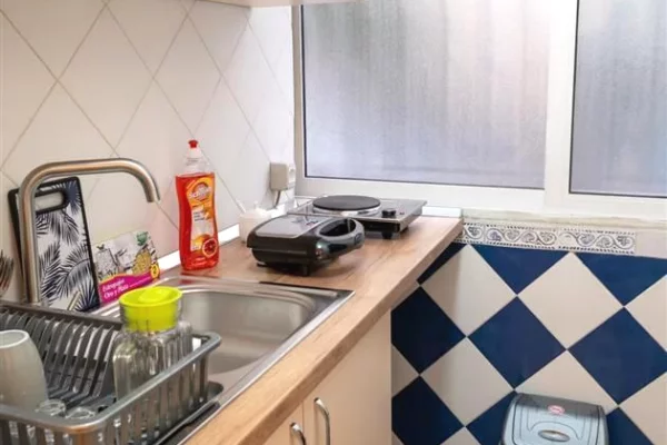 Jepet me qera Ambient Zyre tek Pazari i Ri