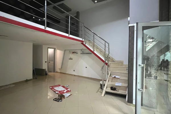 Ambient biznesi ne shitje 1+1 ne Tirane - 200,000 Dollar