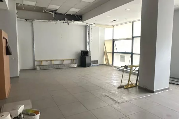 Ambient biznesi me qera 1+1 ne Tirane - 1,200 Euro