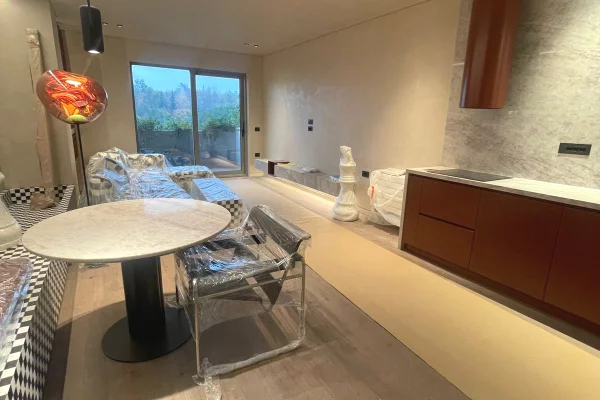 Shtepi me qera 1+1 ne Tirane - 2,000 Euro