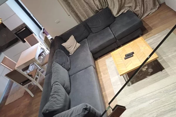 Shtepi me qera 2+1 ne Tirane - 600 Euro